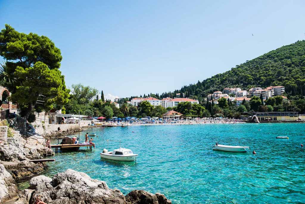 LAPAD BAY BEACH - Croatia Gems