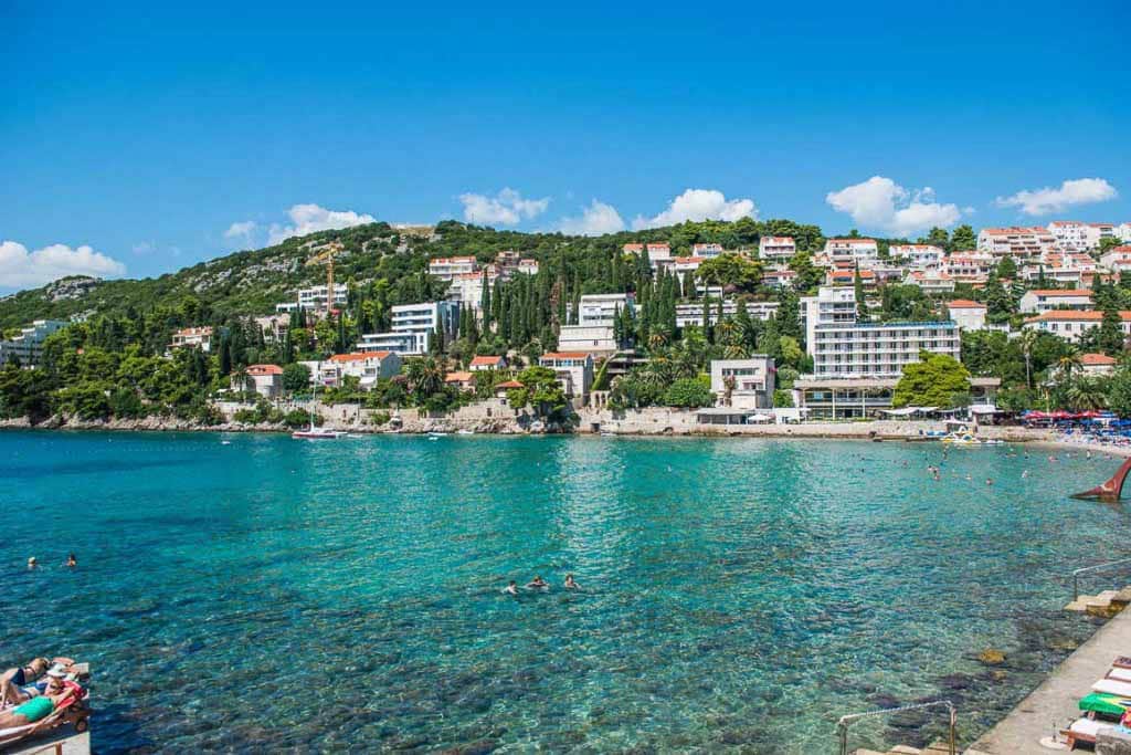 LAPAD BAY BEACH - Croatia Gems