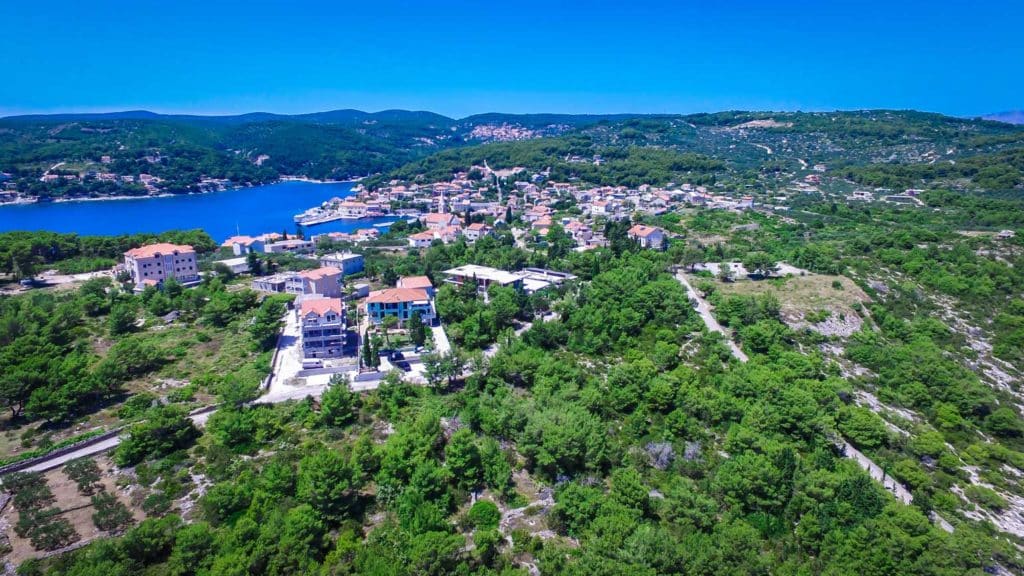 sumartin-bay-brac-island-28